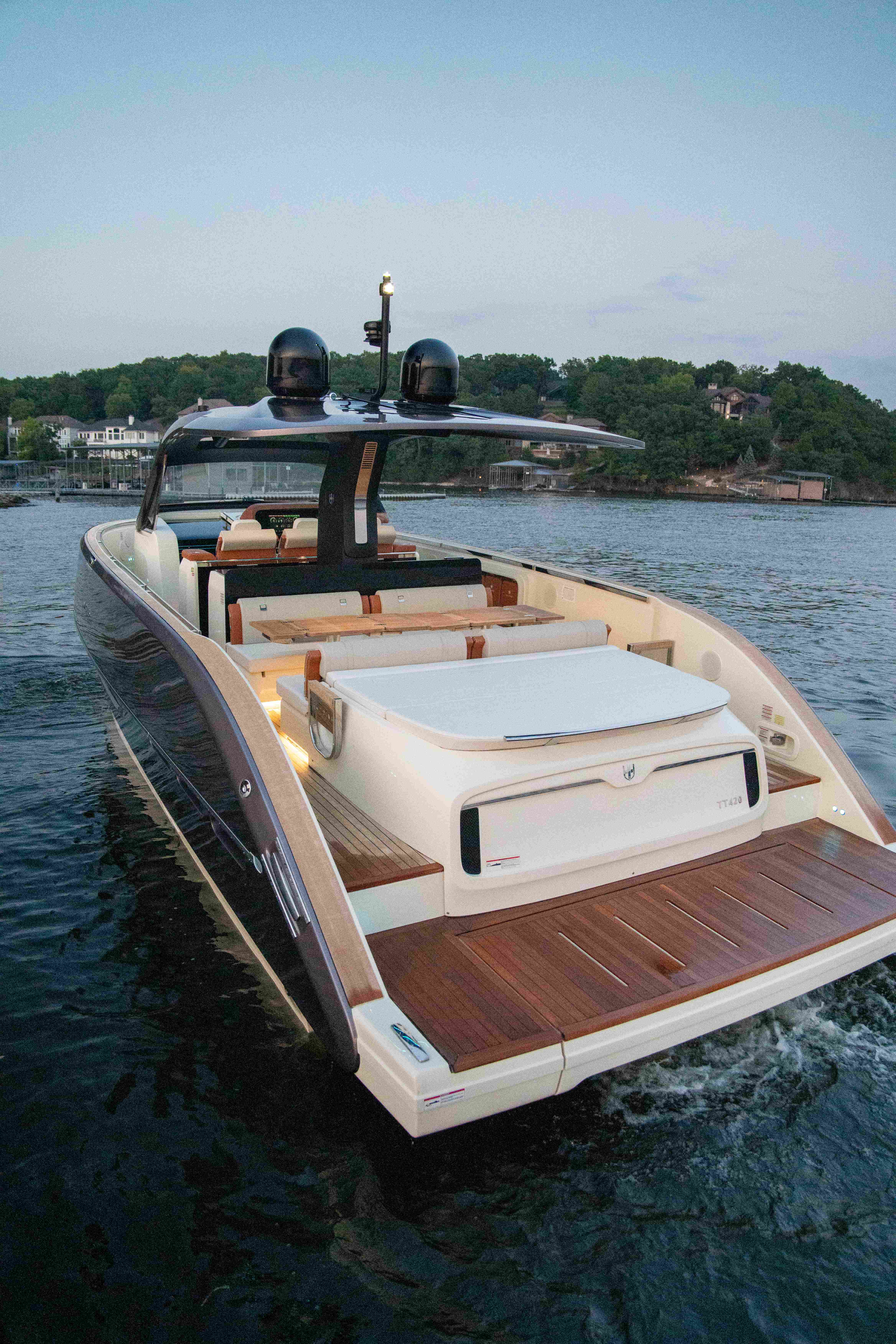 Velare - Mediterranean luxury yacht design